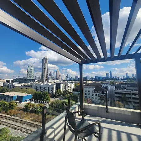 Bleisure At Atlantic Station Modern 1 Bedroom